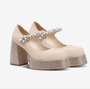 women shoes Heels